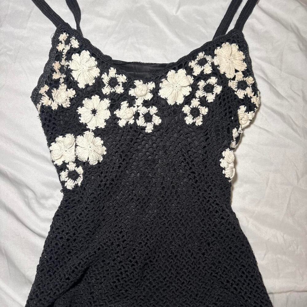 Black and white crochet floral tank